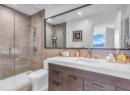 1181 Sunset Drive Unit# 2004, Kelowna, BC V1Y 0L4