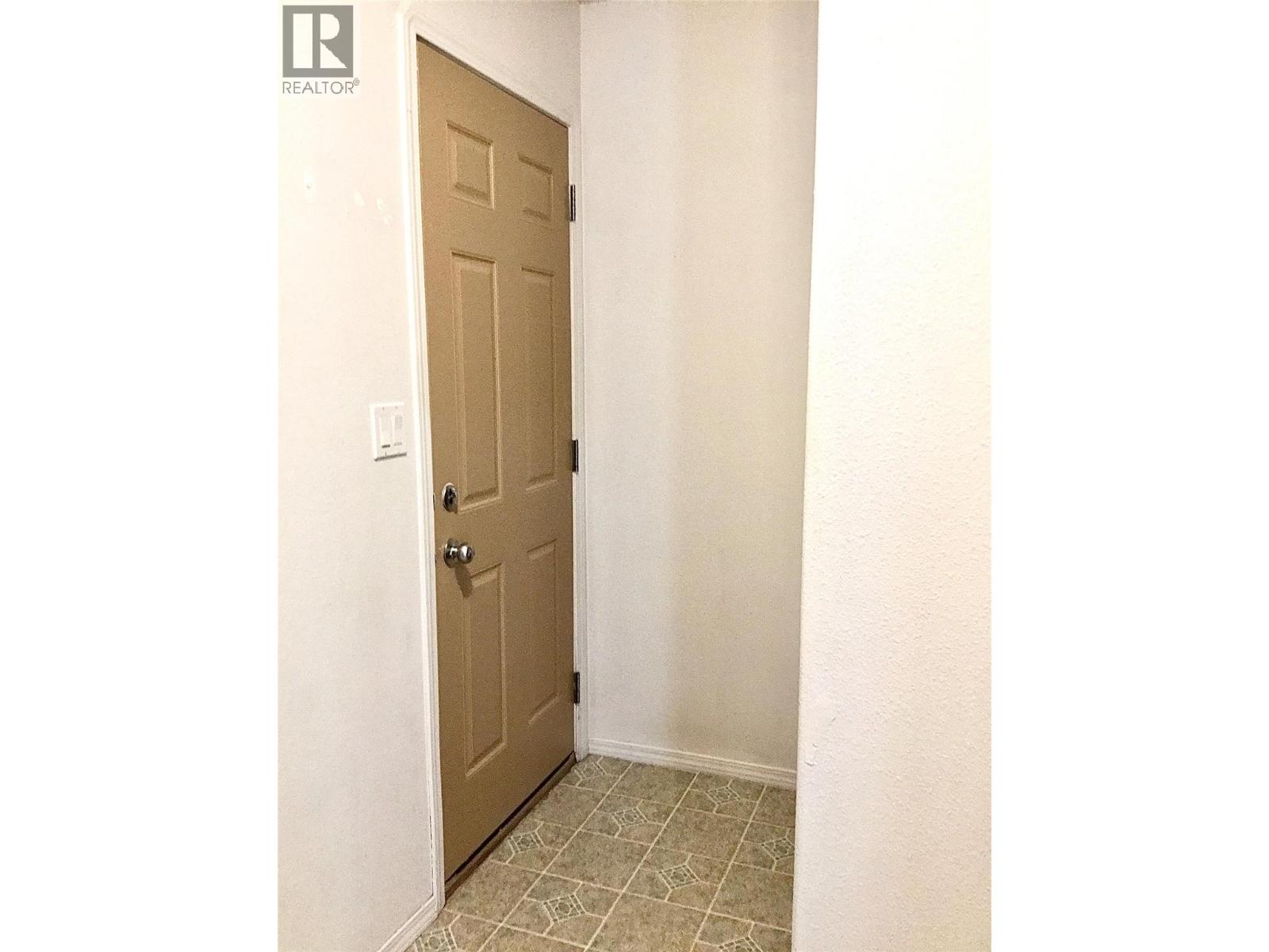 211 Forest Crowne Close, Kimberley, British Columbia  V1A 3N2 - Photo 8 - 10399107