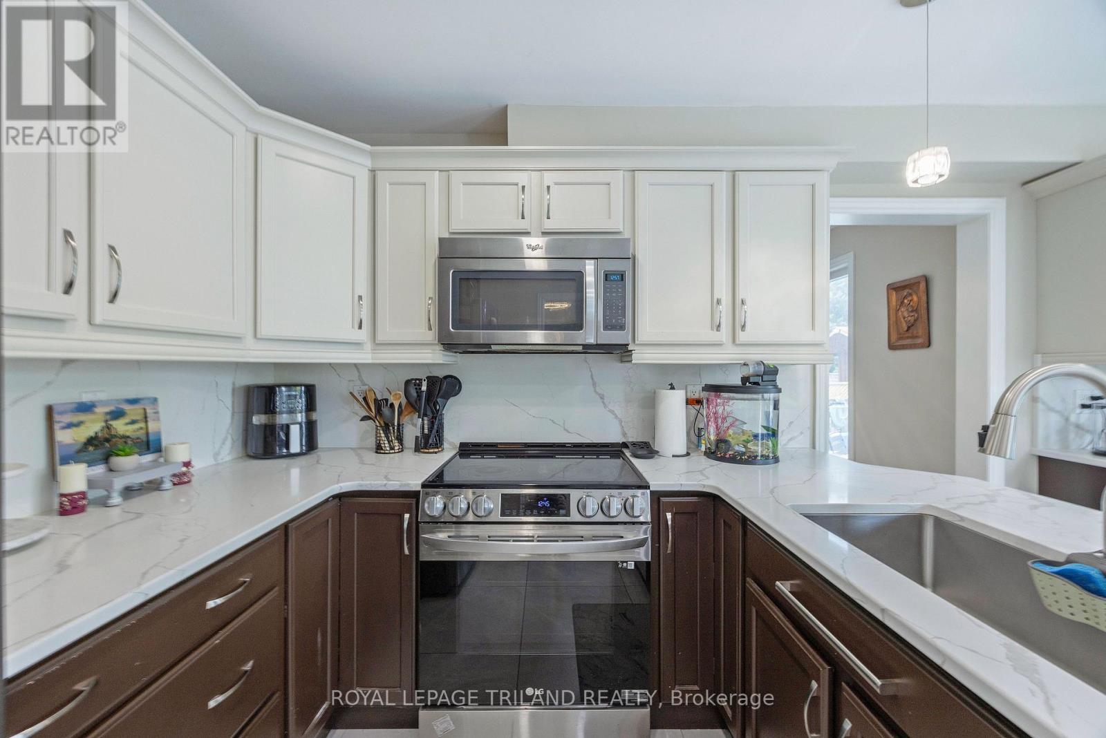 202 Pine Valley Drive, London South, Ontario  N6J 4N7 - Photo 13 - X13727534