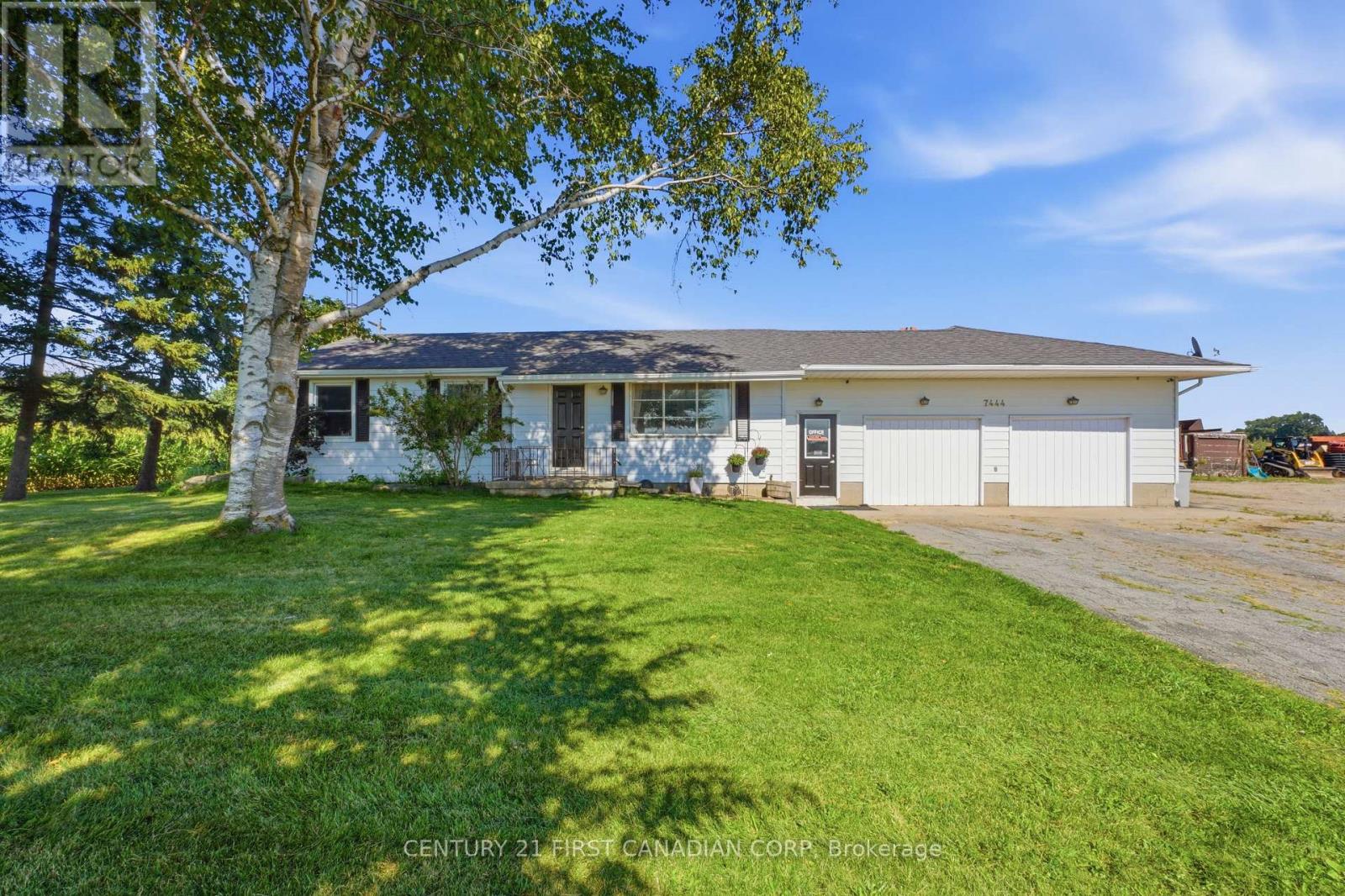 $675,90023032 Highbury Avenue N, Middlesex Centre, Ontario