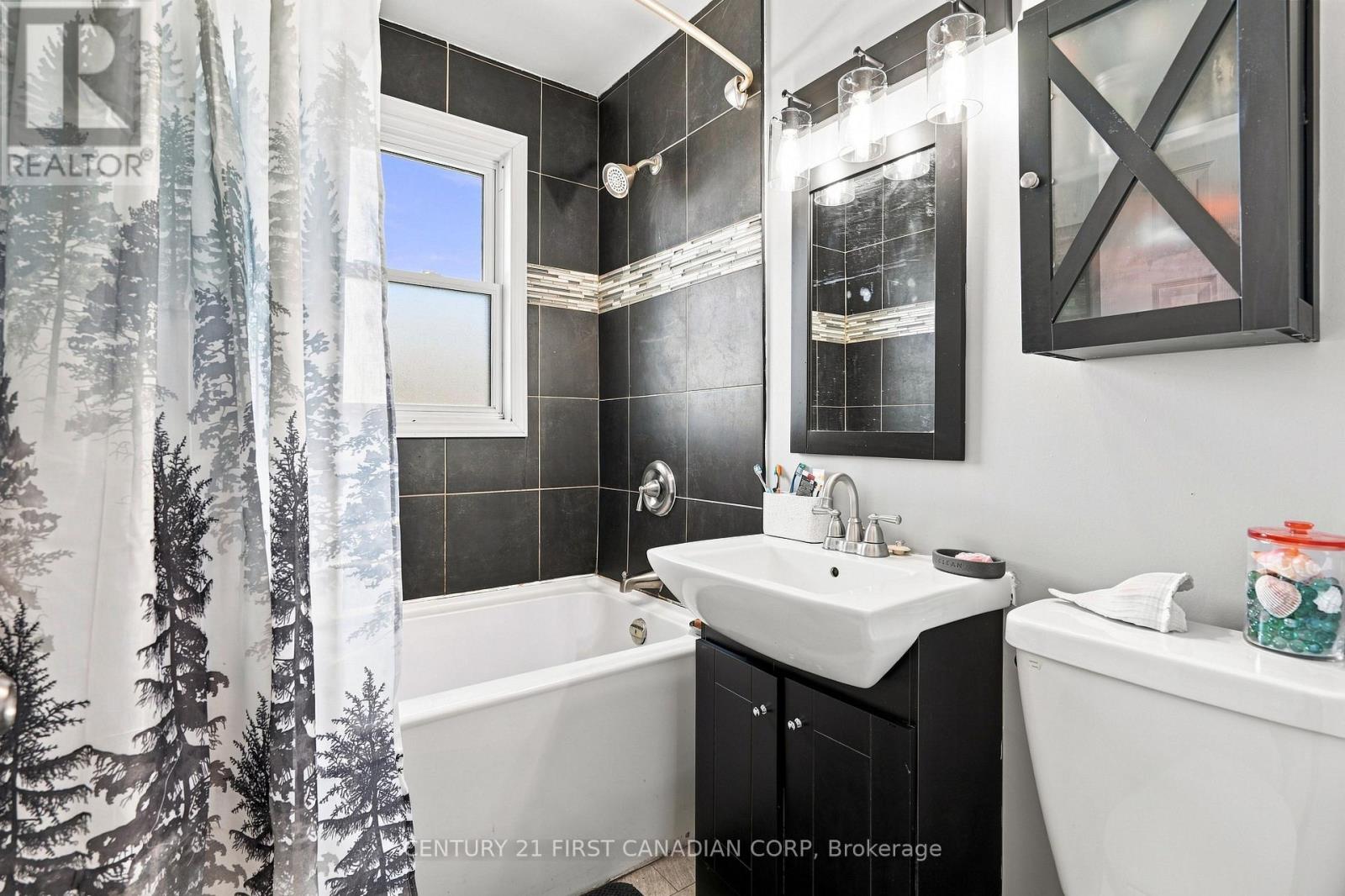 23032 Highbury Avenue N, Middlesex Centre, Ontario  N0M 2A0 - Photo 20 - X13727708