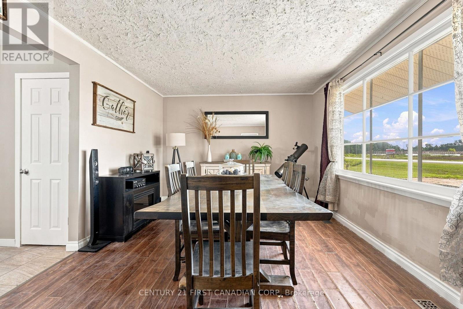 23032 Highbury Avenue N, Middlesex Centre, Ontario  N0M 2A0 - Photo 9 - X13727708