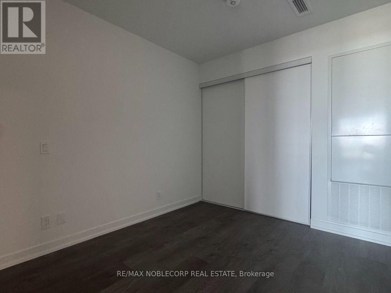 912 - 39 Mary Street, Barrie (City Centre), Ontario L4N 1S9 - Photo 7 - S13727690