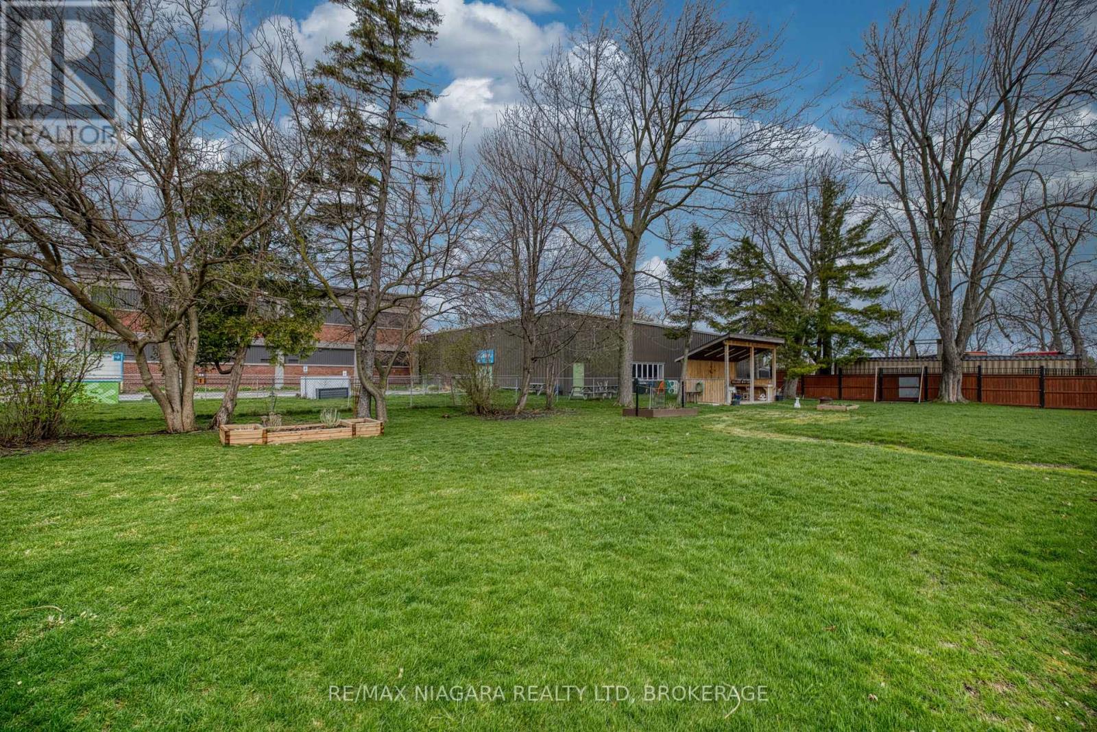 Unit #12 - 2 Lewis Street, Fort Erie, Ontario  L2A 2P7 - Photo 17 - X13727660