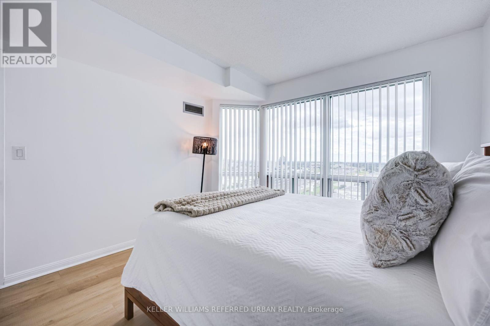 1908 - 11 Lee Centre Drive, Toronto, Ontario M1H 3J5 - Photo 17 - E13727692