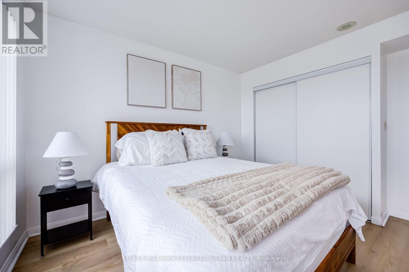1908 - 11 Lee Centre Drive, Toronto, Ontario M1H 3J5 - Photo 18 - E13727692