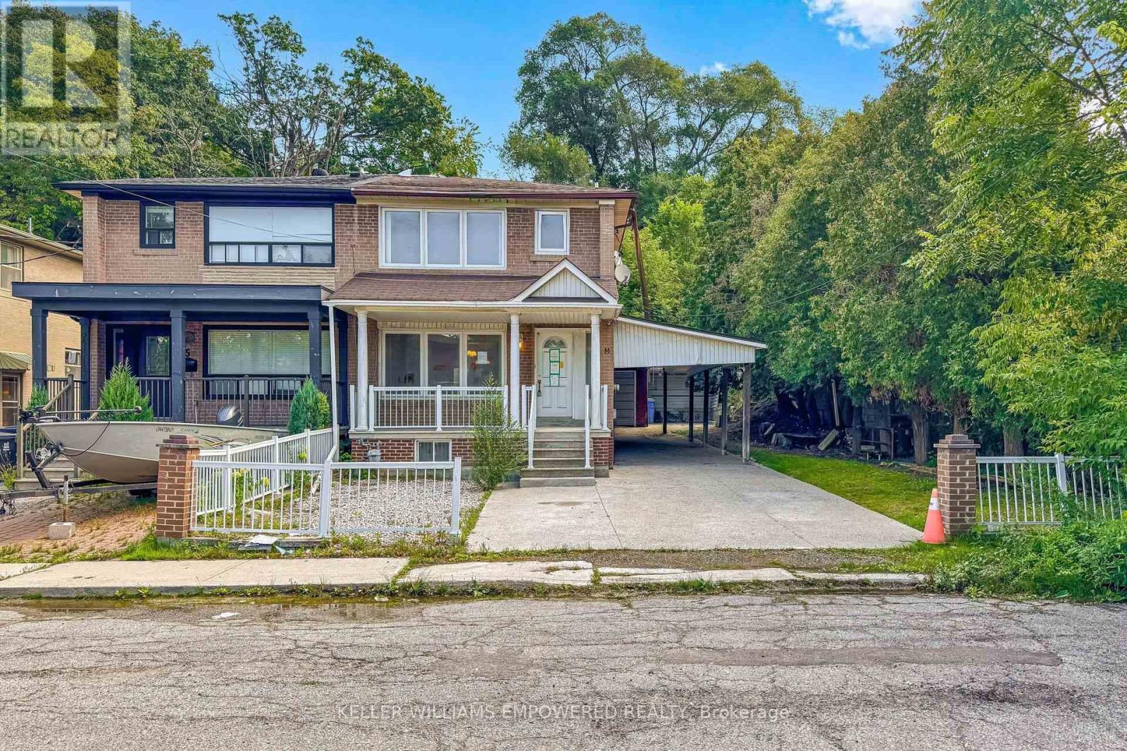 3 HILLDALE ROAD, Toronto, Ontario