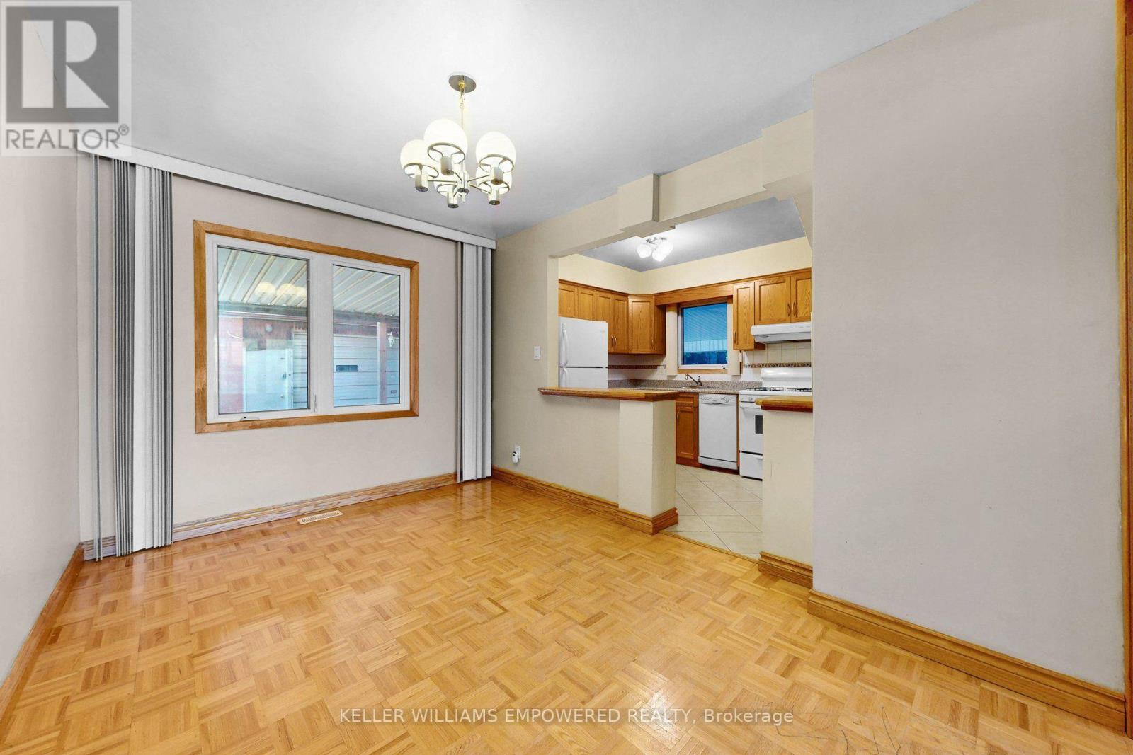 3 Hilldale Road, Toronto, Ontario  M6N 3Y1 - Photo 11 - W13727400