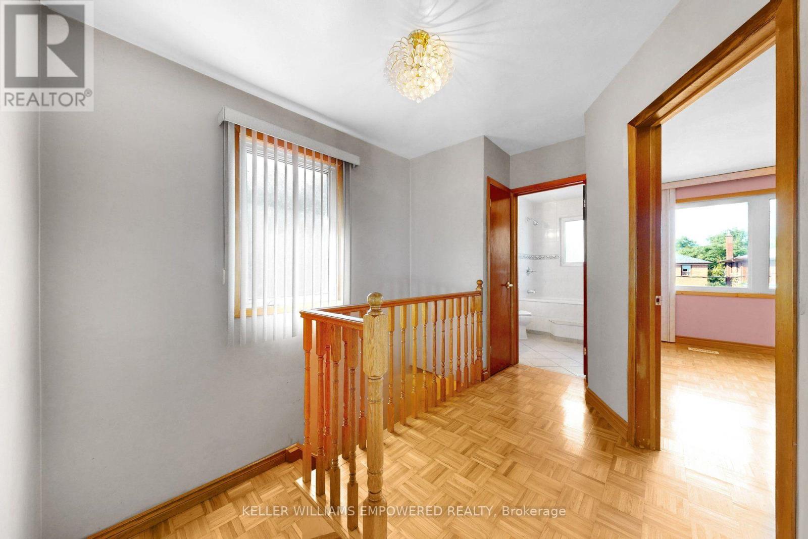 3 Hilldale Road, Toronto, Ontario  M6N 3Y1 - Photo 17 - W13727400