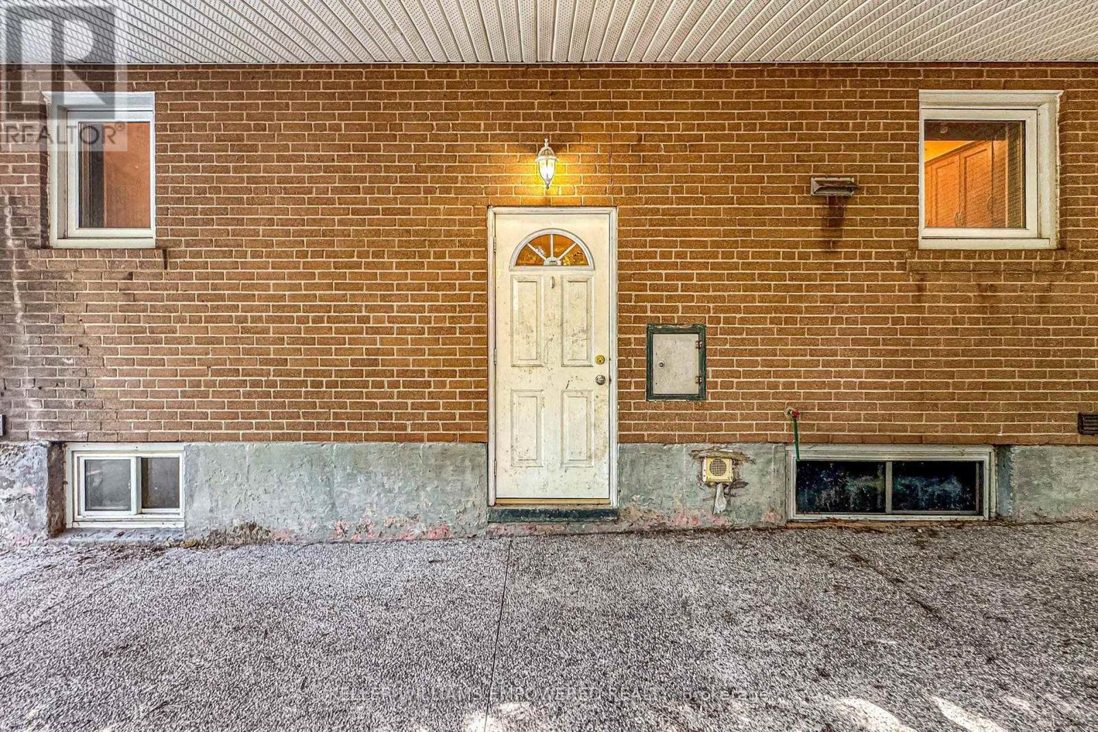 3 Hilldale Road, Toronto, Ontario  M6N 3Y1 - Photo 38 - W13727400