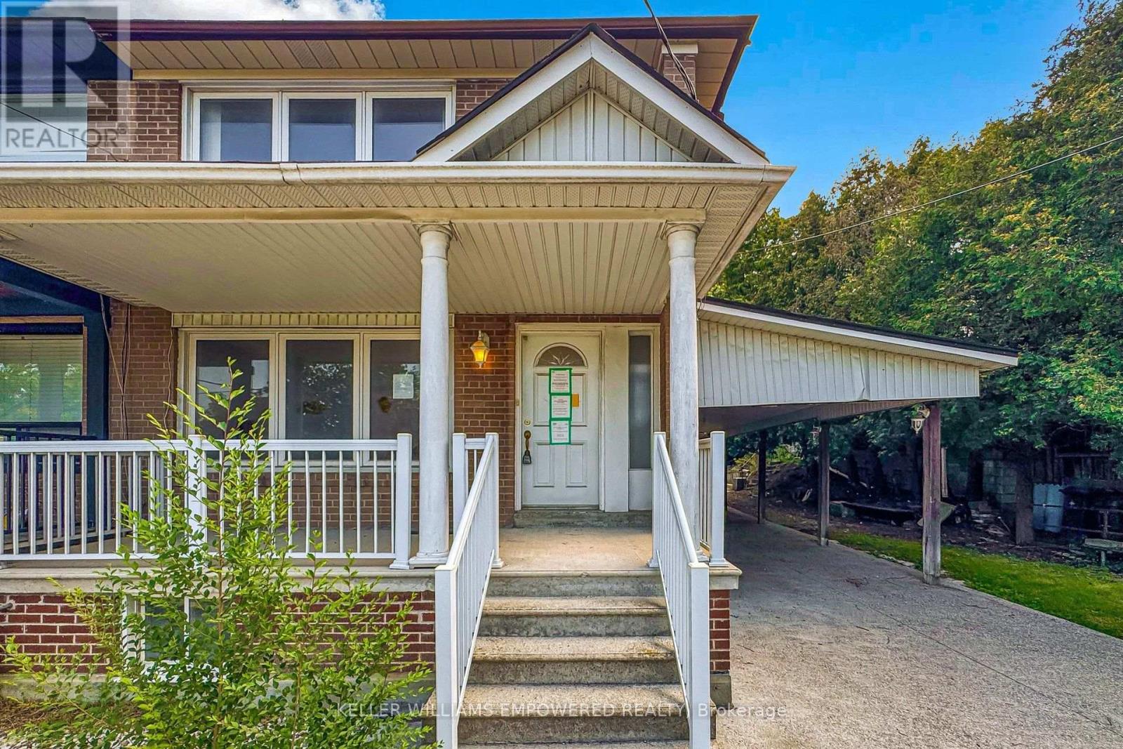 3 Hilldale Road, Toronto, Ontario  M6N 3Y1 - Photo 4 - W13727400