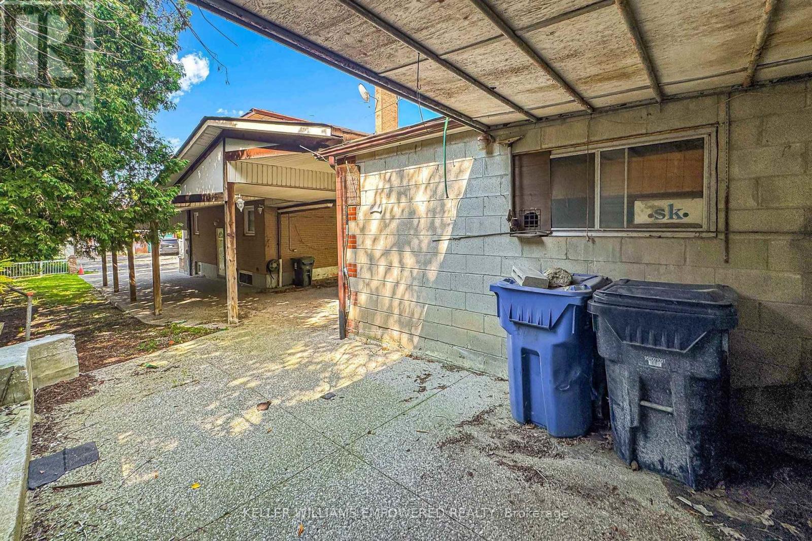 3 Hilldale Road, Toronto, Ontario  M6N 3Y1 - Photo 43 - W13727400