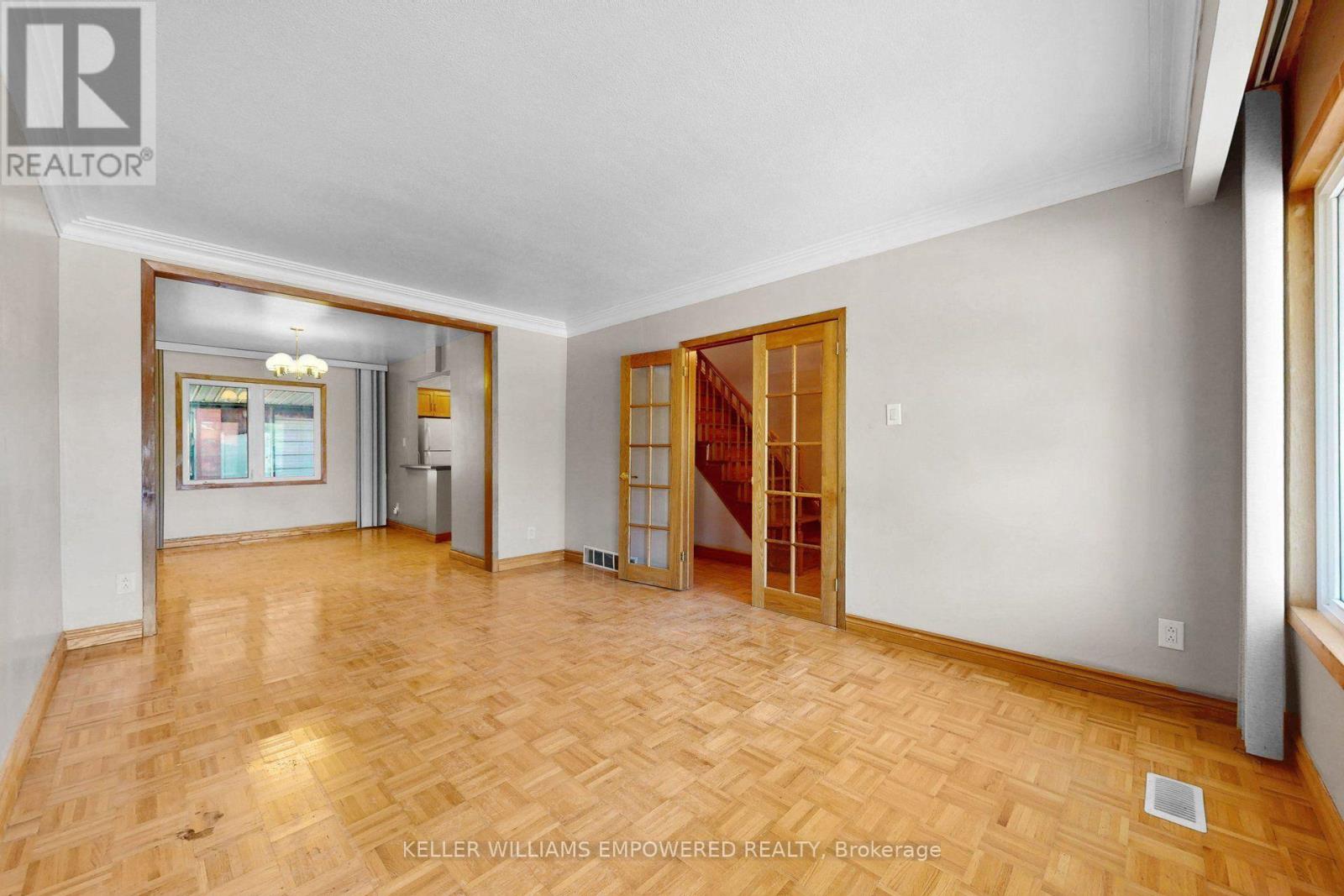 3 Hilldale Road, Toronto, Ontario  M6N 3Y1 - Photo 9 - W13727400