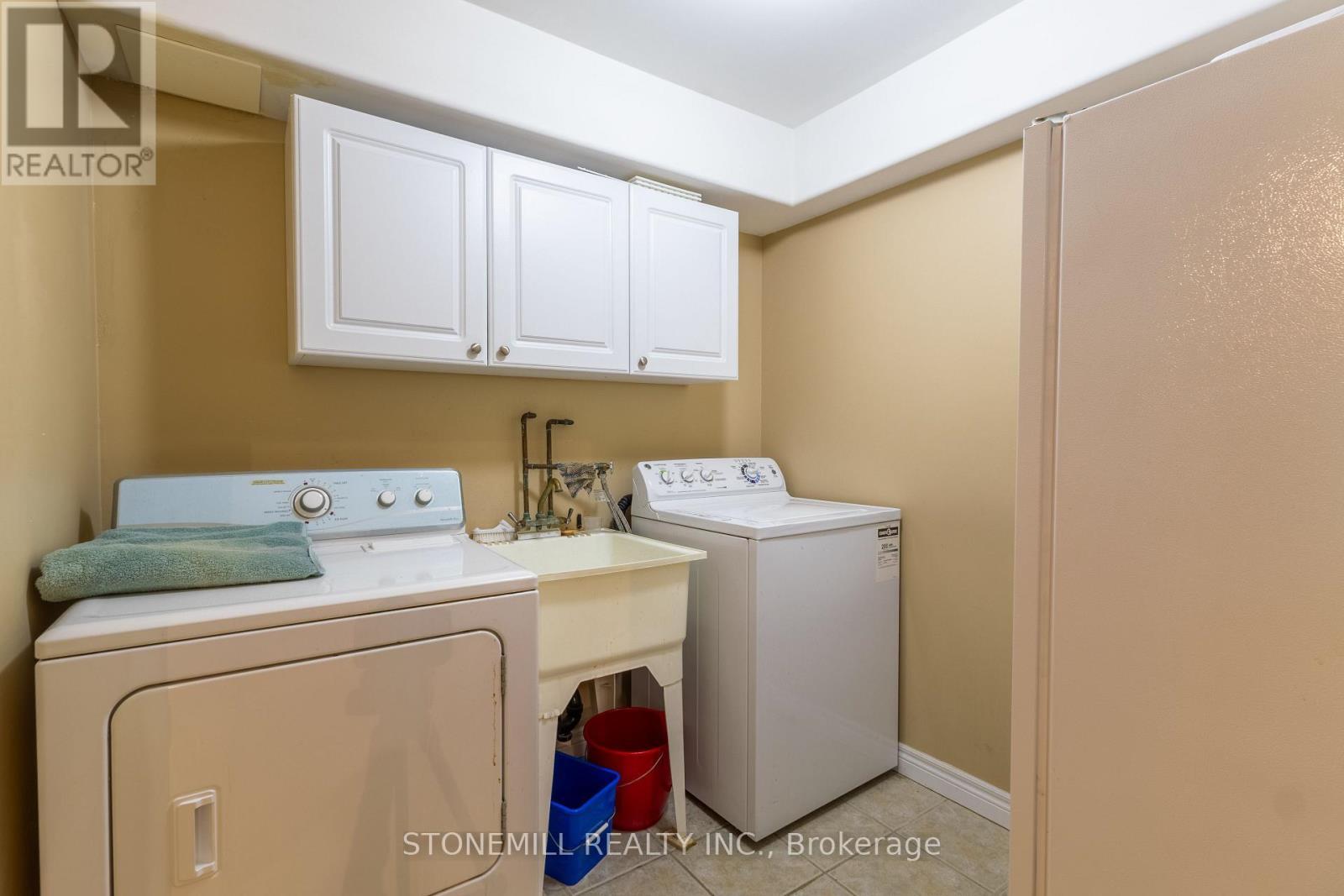 4066 Medland Drive, Burlington, Ontario  L7M 4Z6 - Photo 31 - W13727478