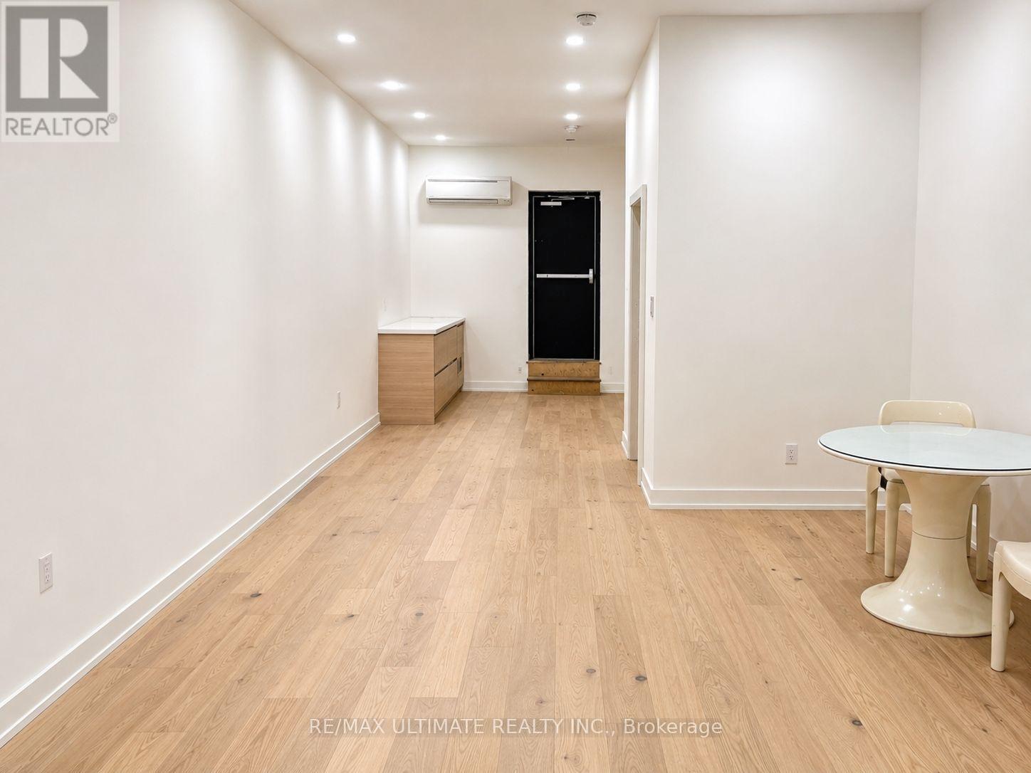 1300 Bloor Street W, Toronto, Ontario  M6H 1N9 - Photo 5 - W13727494