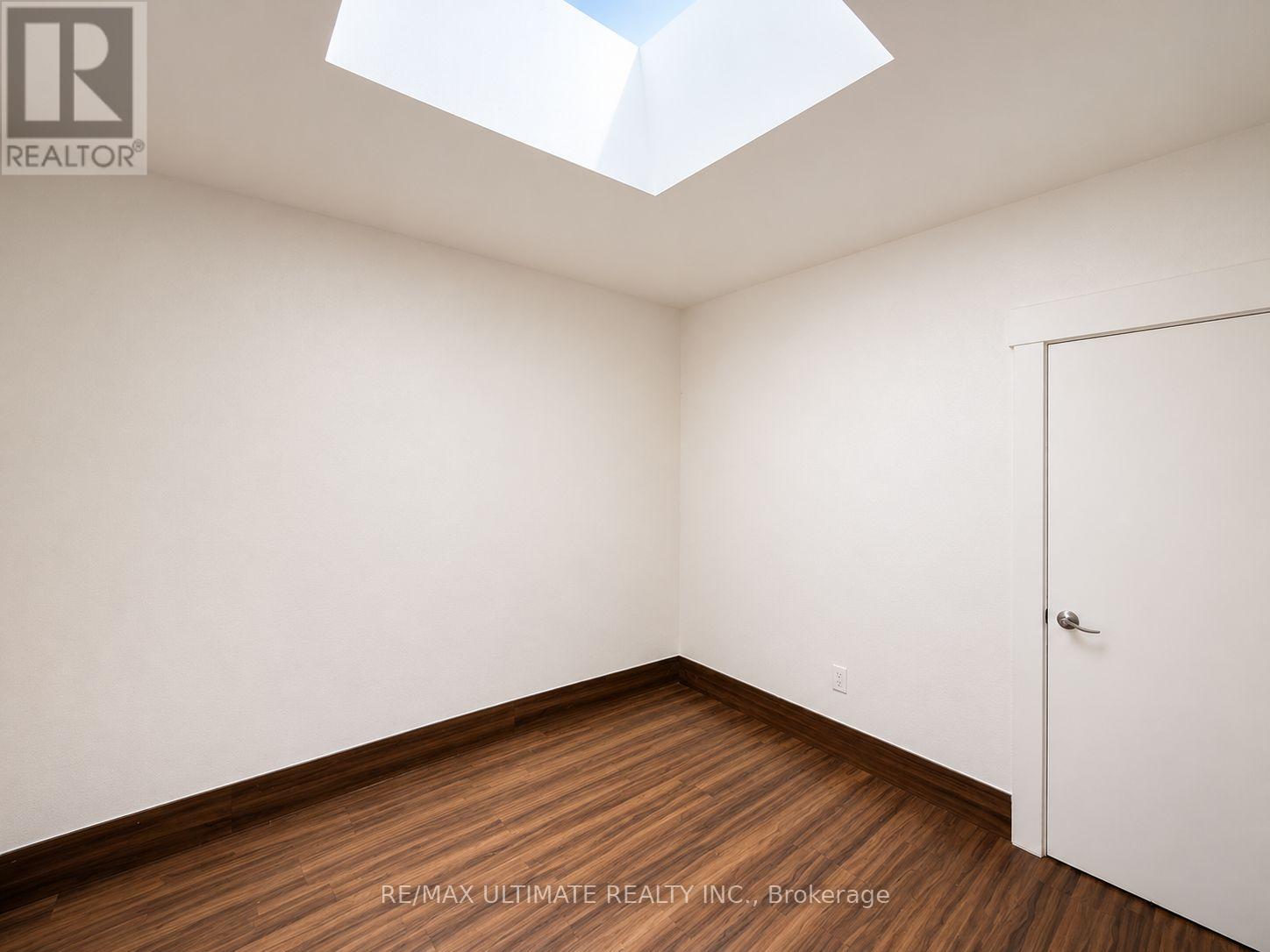 1300 Bloor Street W, Toronto, Ontario  M6H 1N9 - Photo 6 - W13727494