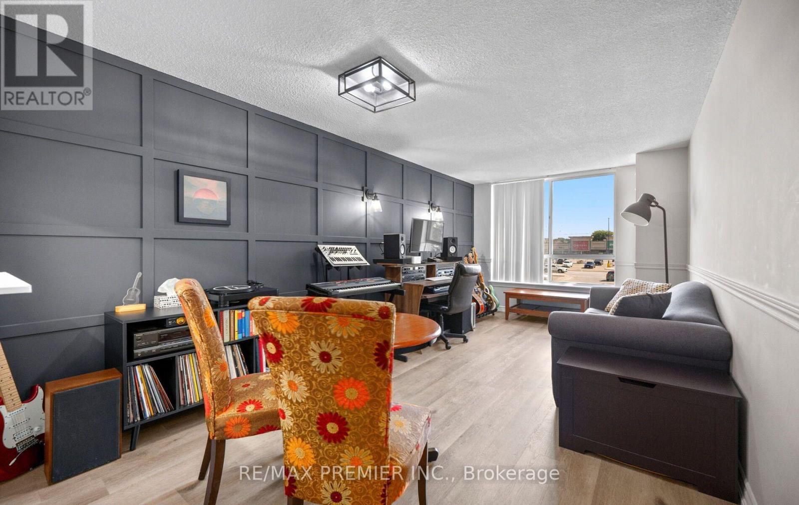 209 - 2470 Eglinton Avenue W, Toronto, Ontario  M6M 5E7 - Photo 10 - W13727528