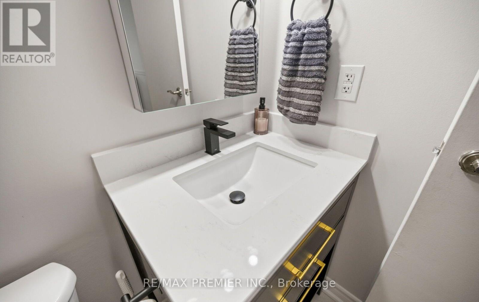 209 - 2470 Eglinton Avenue W, Toronto, Ontario  M6M 5E7 - Photo 23 - W13727528