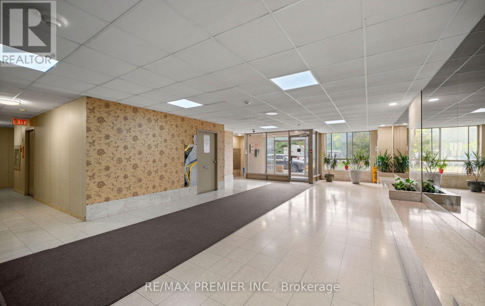 209 - 2470 Eglinton Avenue W, Toronto, Ontario  M6M 5E7 - Photo 25 - W13727528