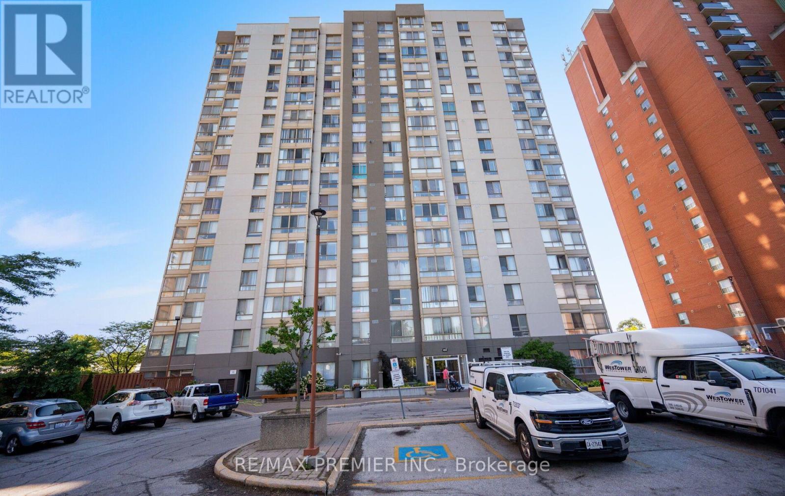 209 - 2470 Eglinton Avenue W, Toronto, Ontario  M6M 5E7 - Photo 5 - W13727528