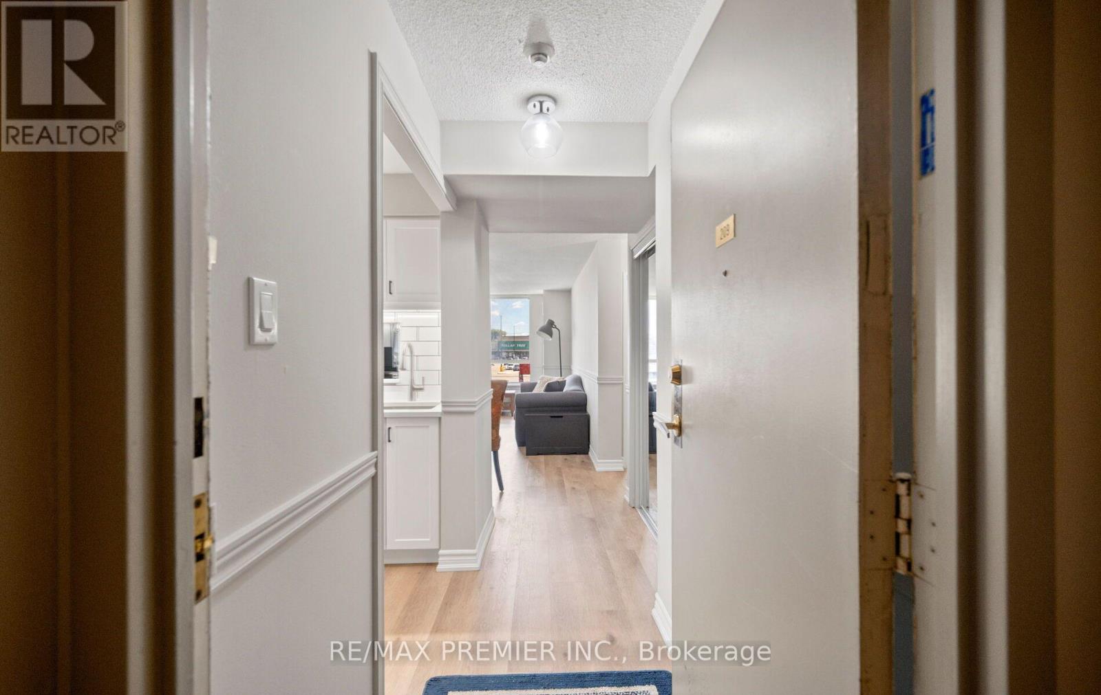 209 - 2470 Eglinton Avenue W, Toronto, Ontario  M6M 5E7 - Photo 7 - W13727528