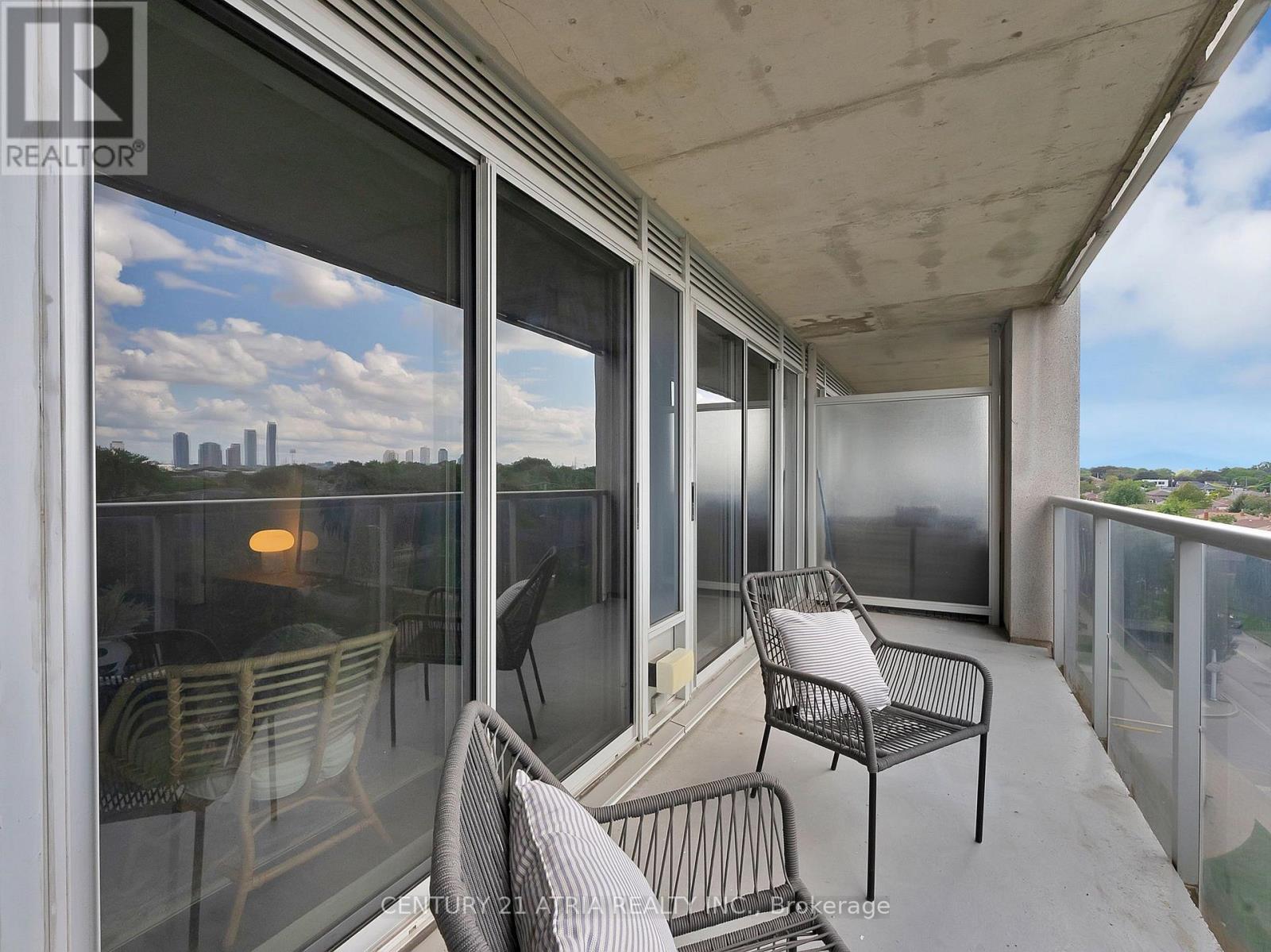502 - 1040 The Queensway Avenue N, Toronto, Ontario  M8Z 0A7 - Photo 14 - W13727540