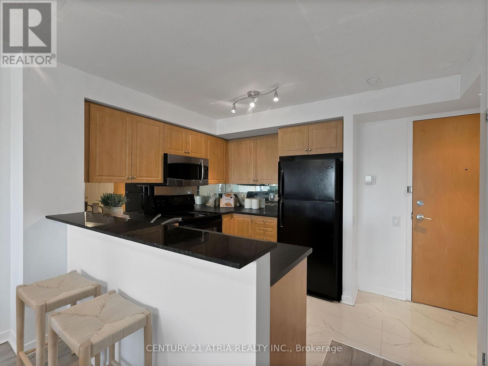 502 - 1040 The Queensway Avenue N, Toronto, Ontario  M8Z 0A7 - Photo 4 - W13727540