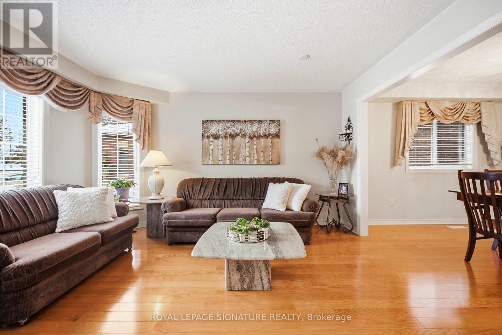 52 Durham Street, Halton Hills, Ontario  L7G 5X4 - Photo 10 - W13727558