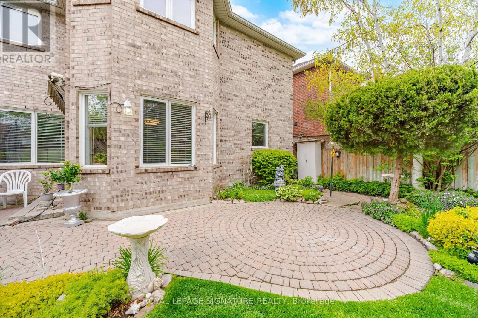 52 Durham Street, Halton Hills, Ontario  L7G 5X4 - Photo 46 - W13727558
