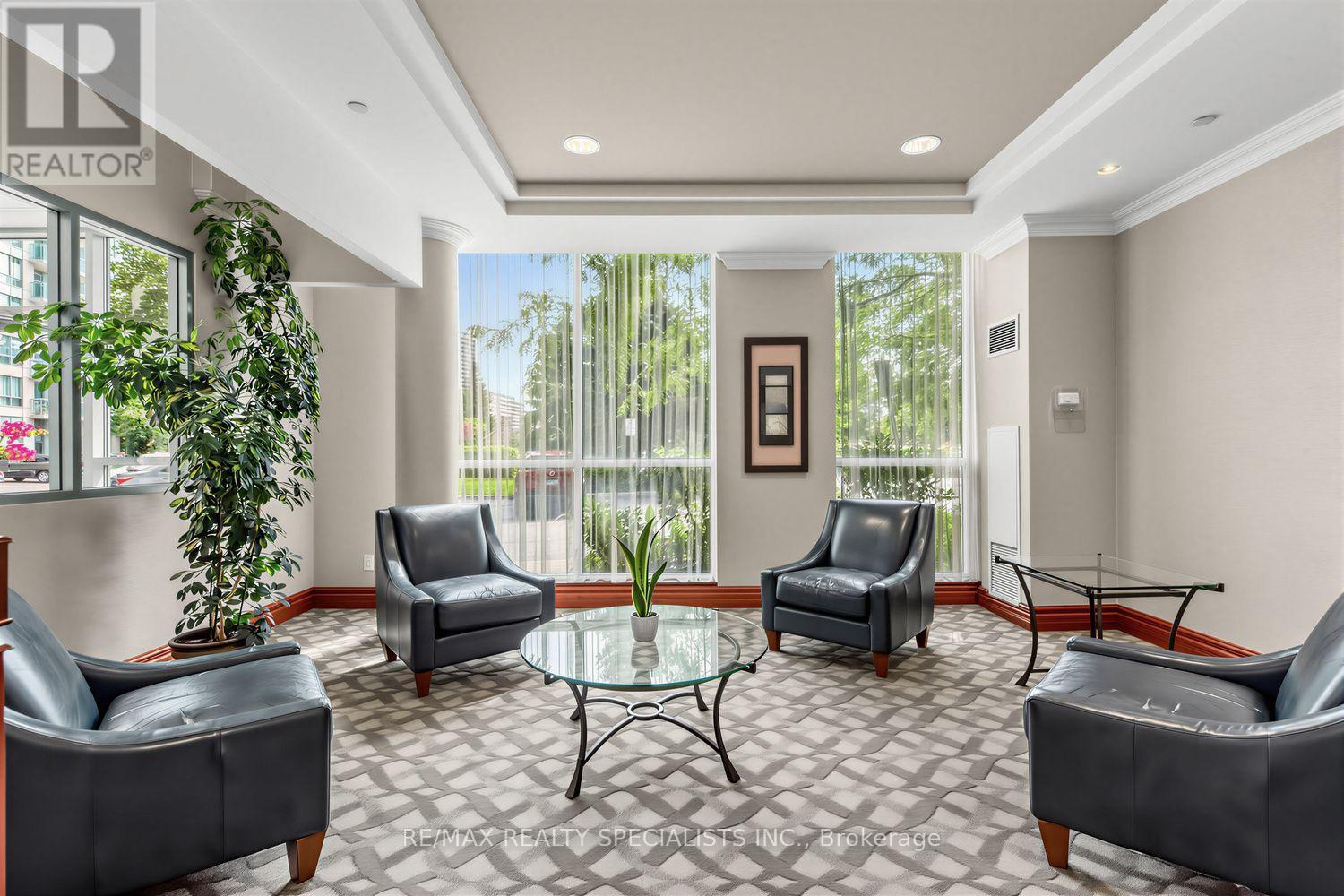 1005 - 2585 Erin Centre Boulevard, Mississauga, Ontario  L5M 6Z7 - Photo 2 - W13727600