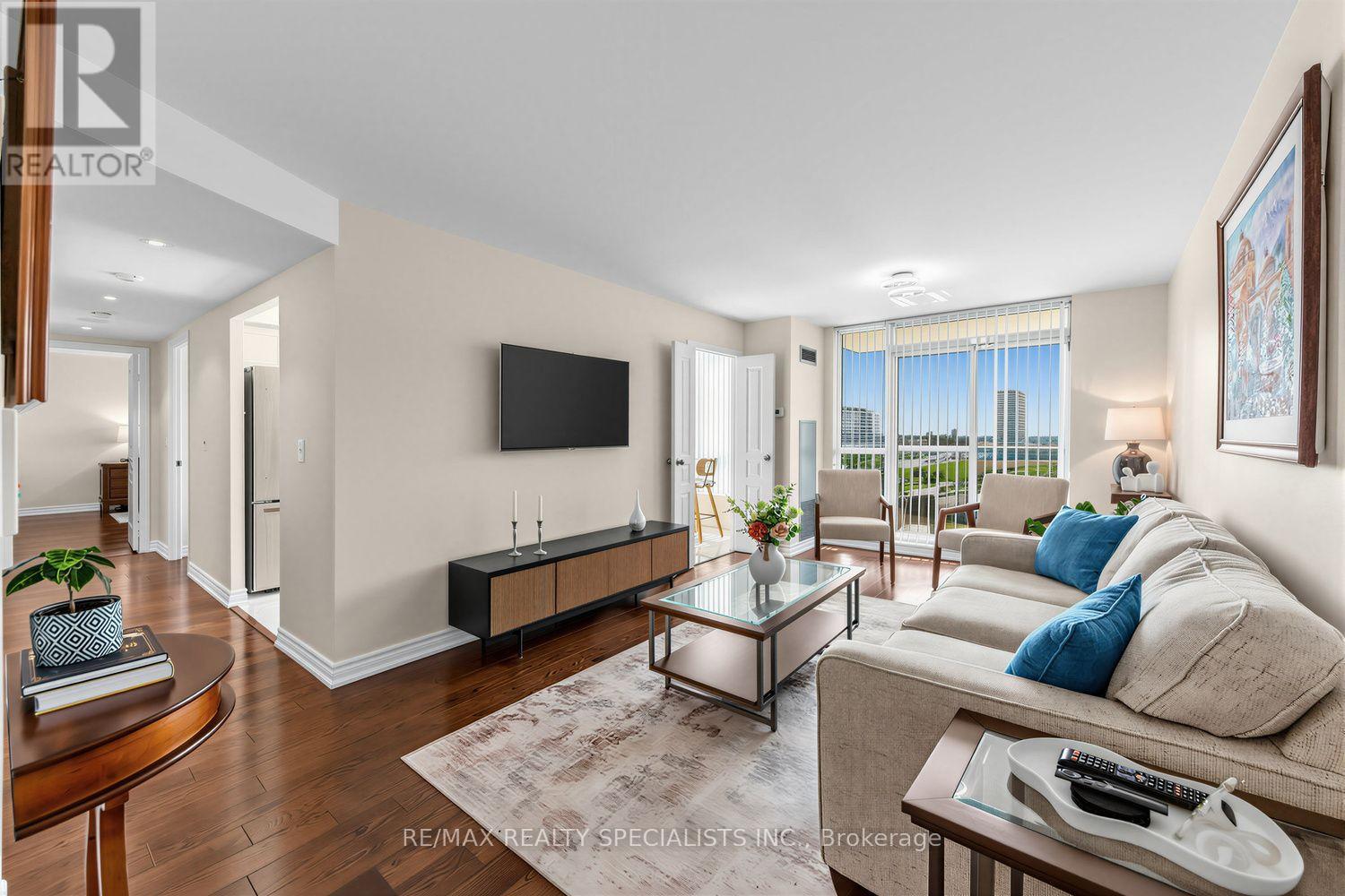 1005 - 2585 Erin Centre Boulevard, Mississauga, Ontario  L5M 6Z7 - Photo 4 - W13727600