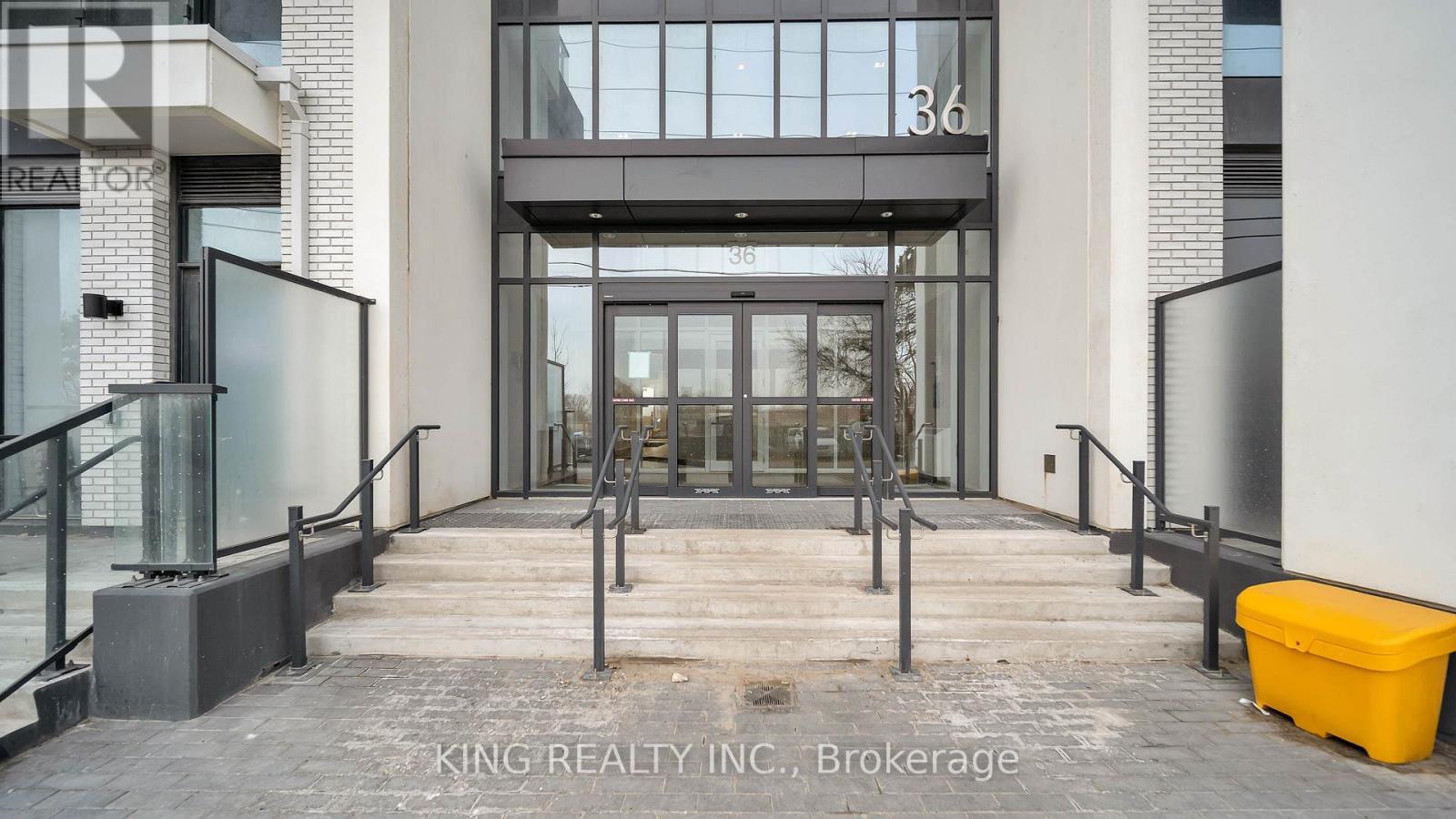515 - 36 Zorra Street, Toronto, Ontario  M8Z 0G5 - Photo 3 - W13727700