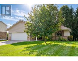 910 WALTON AVENUE N, North Perth, Ontario