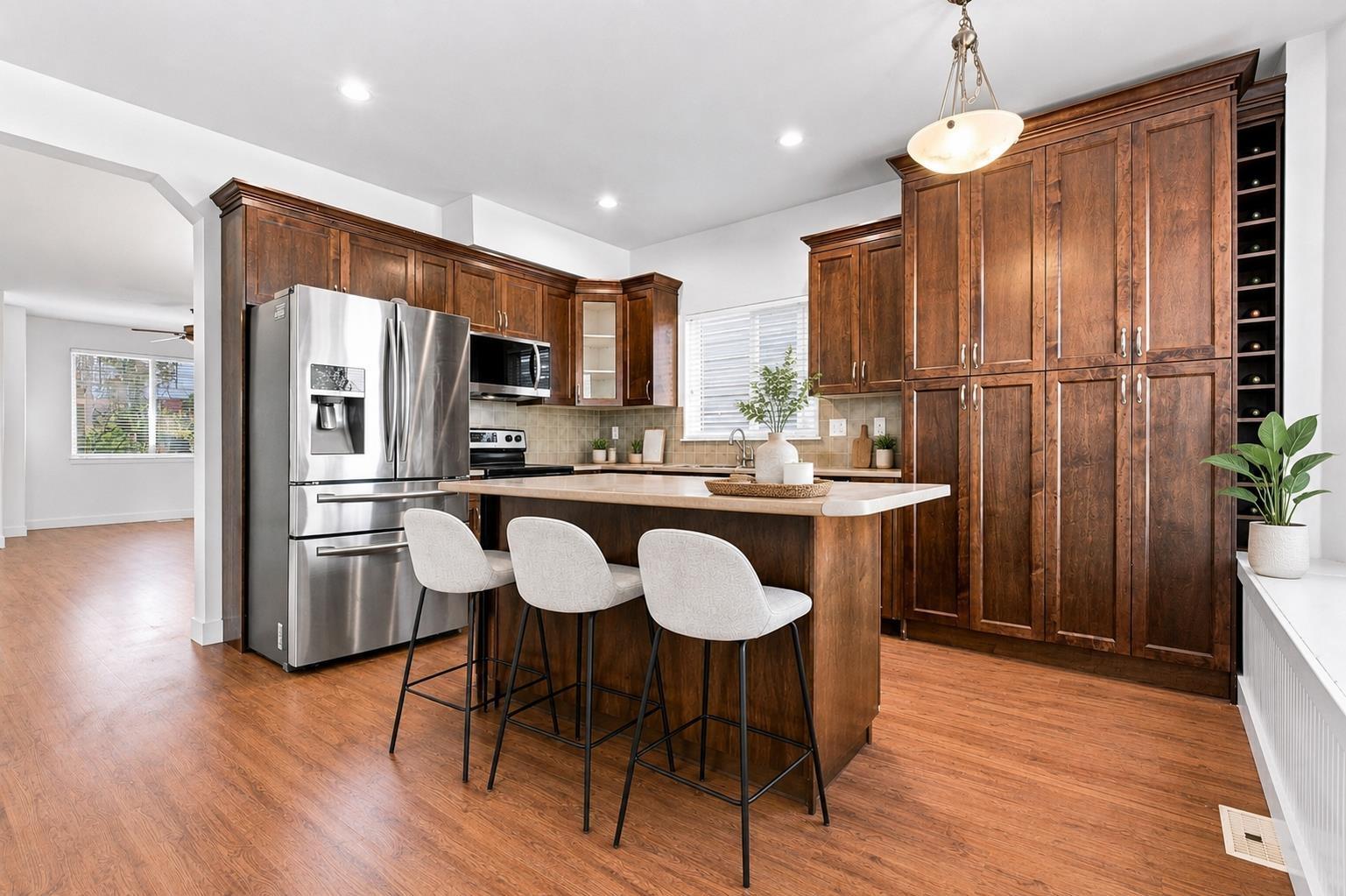 6110 150 Street, Surrey, British Columbia  V3S 3H7 - Photo 3 - R3159059