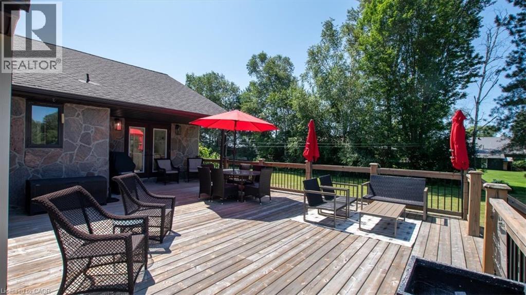 411 Champagne Road, Sturgeon Falls, Ontario  P2B 2L9 - Photo 15 - 40849910