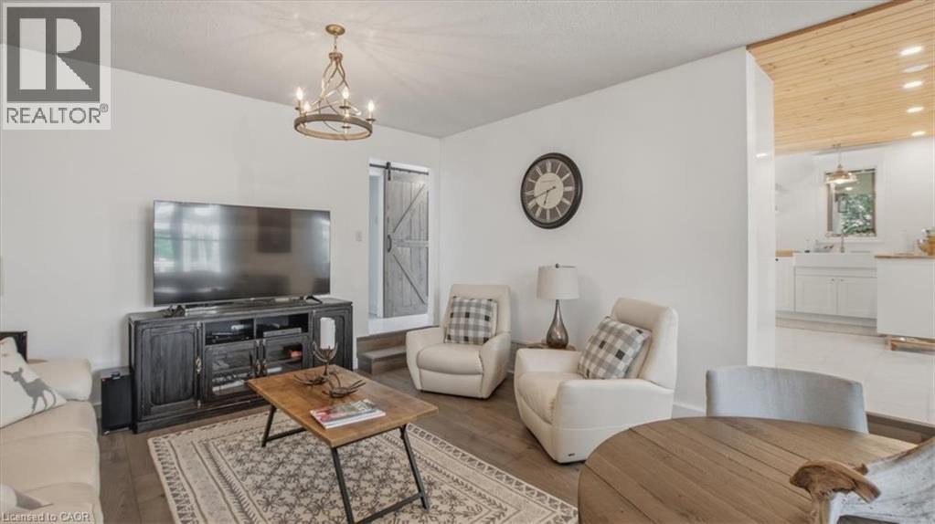 411 Champagne Road, Sturgeon Falls, Ontario  P2B 2L9 - Photo 23 - 40849910