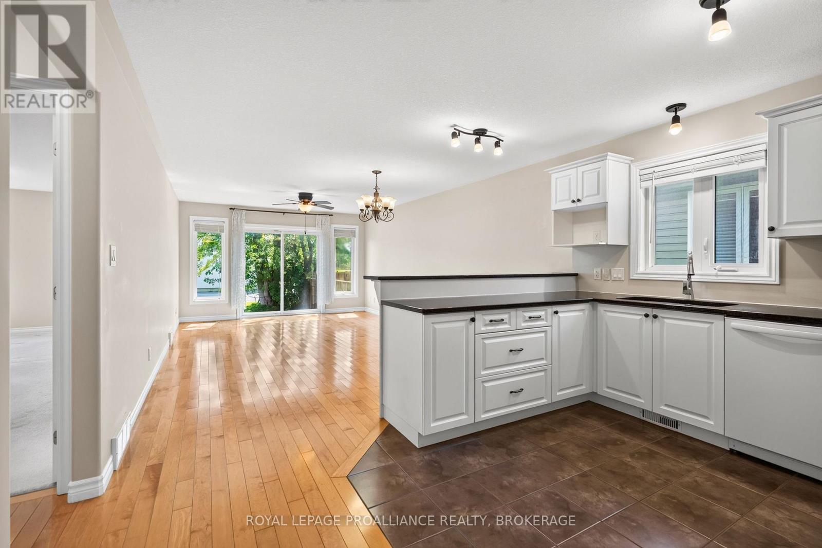 1097 Crossfield Avenue, Kingston, Ontario  K7P 0G7 - Photo 16 - X13727750