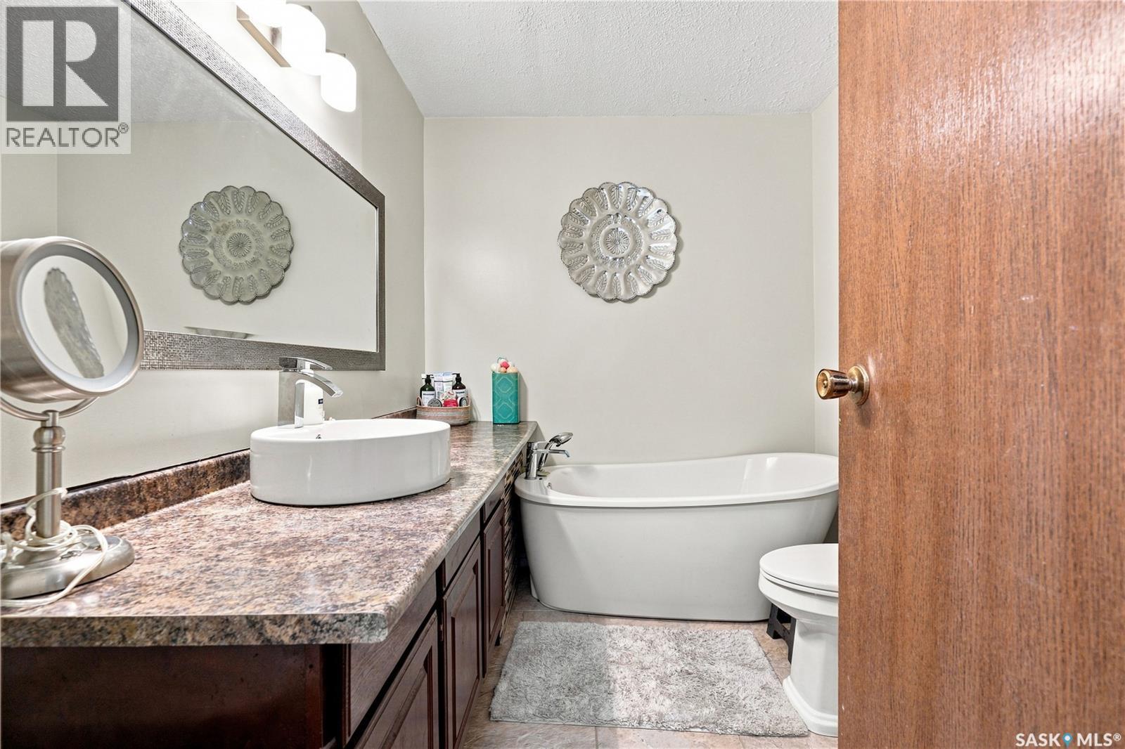 301 2nd Avenue, Hanley, Saskatchewan  S0G 2E0 - Photo 30 - SK047034