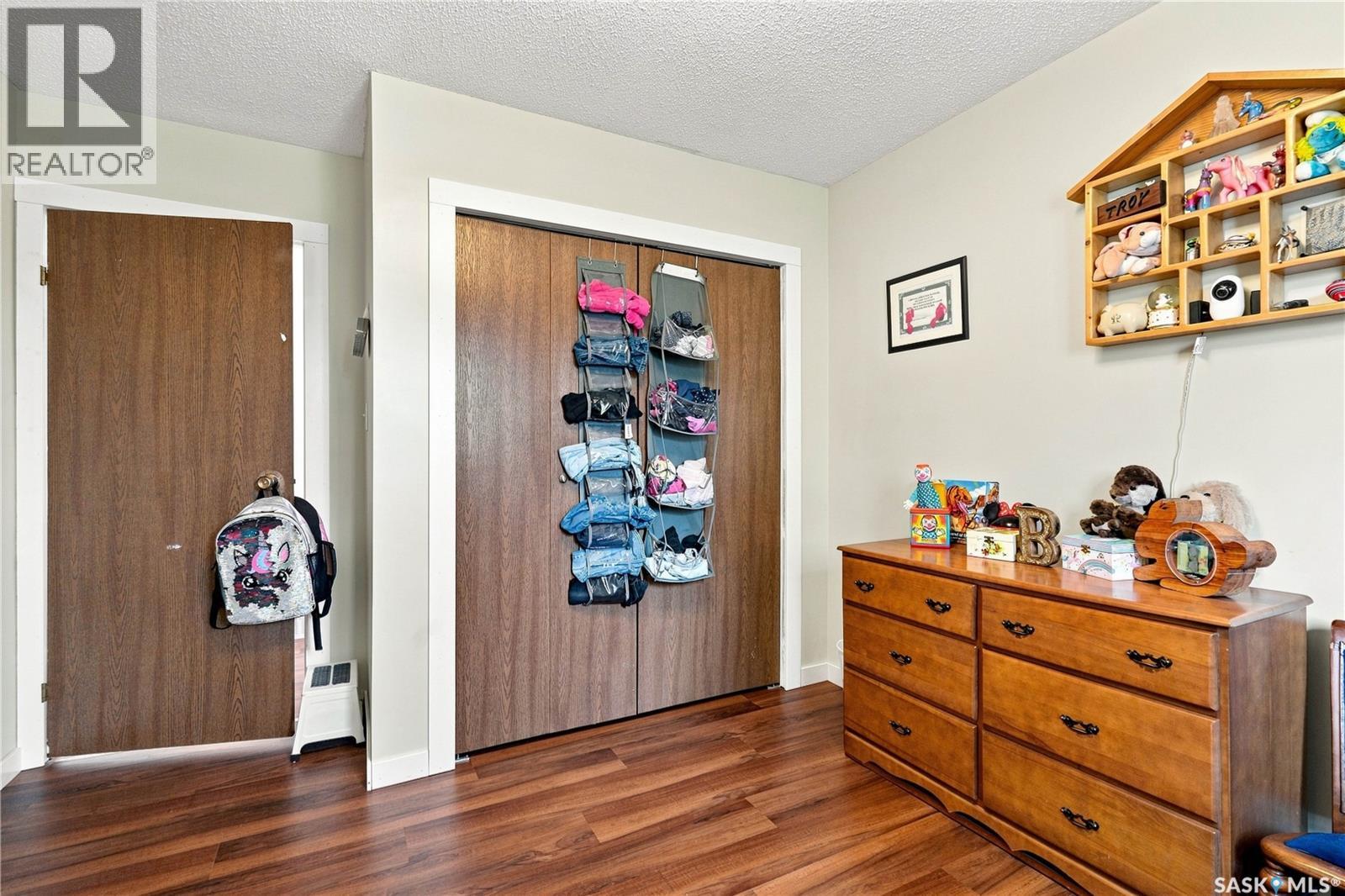 301 2nd Avenue, Hanley, Saskatchewan  S0G 2E0 - Photo 34 - SK047034