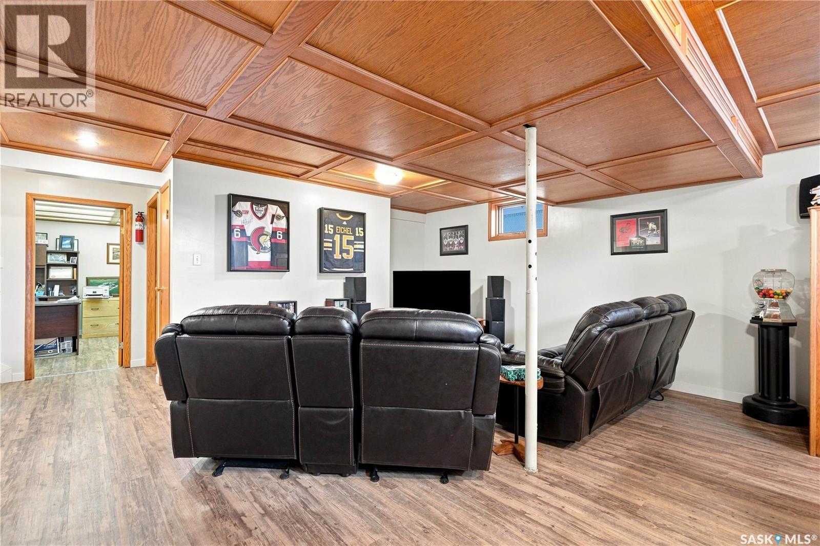 301 2nd Avenue, Hanley, Saskatchewan  S0G 2E0 - Photo 46 - SK047034