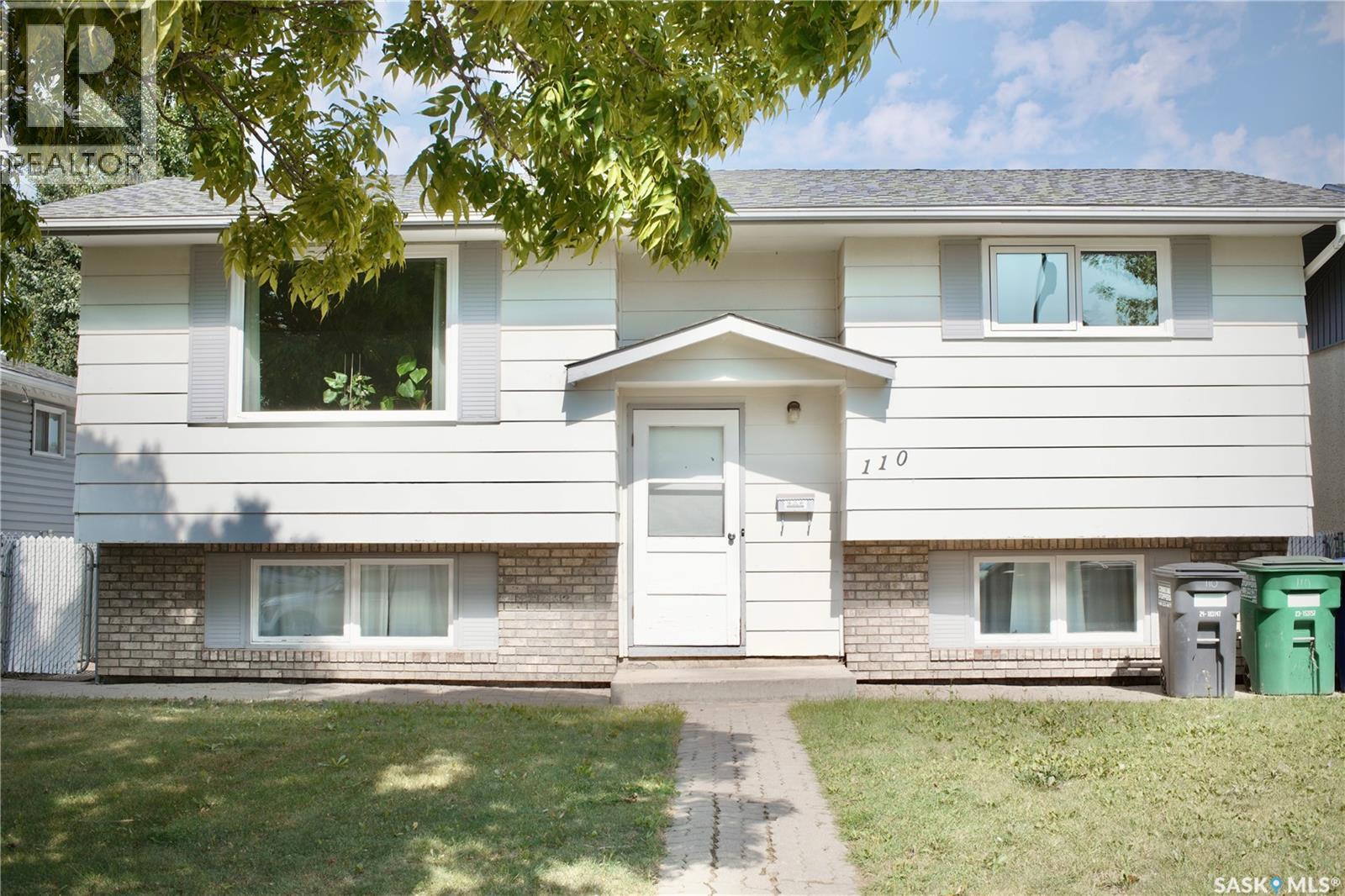 110 Arnason CRESCENT, Saskatoon, Saskatchewan