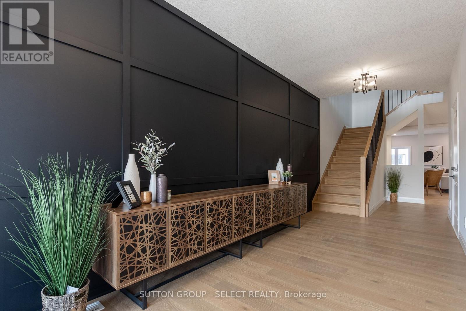 6342 Heathwoods Avenue, London South, Ontario  N6P 1H5 - Photo 3 - X13727732