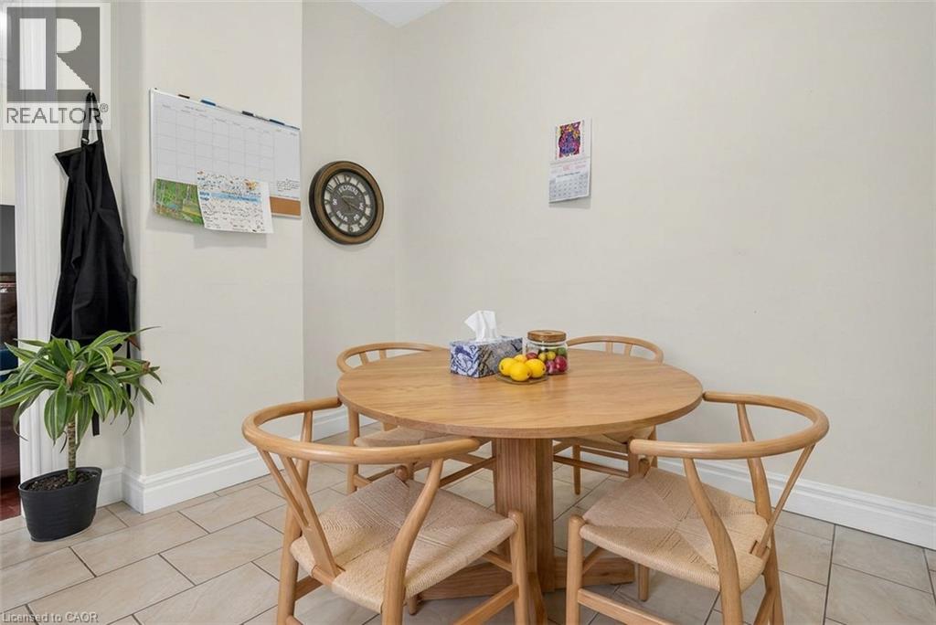 221 Grand River Avenue, Brantford, Ontario  N3T 4Y3 - Photo 10 - 40836866