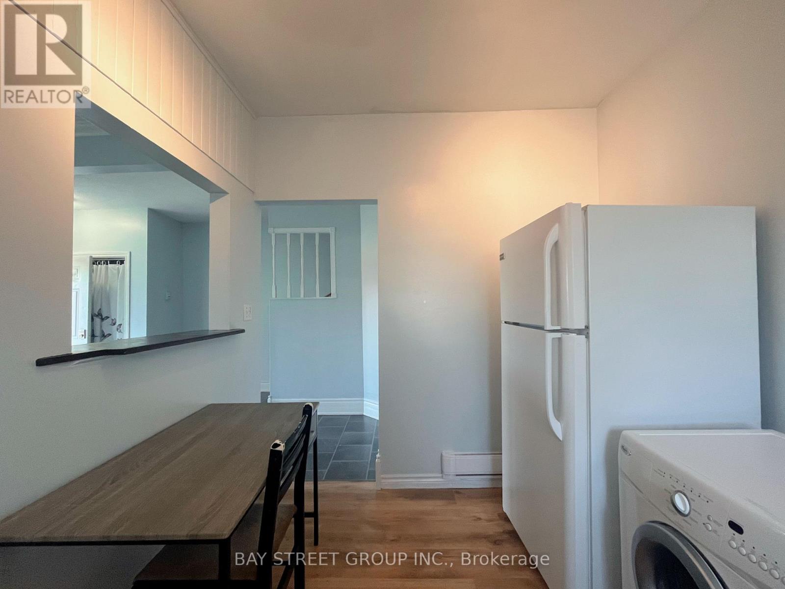 Front - 70 Courtwright Street, Fort Erie, Ontario  L2A 2R7 - Photo 4 - X13727776