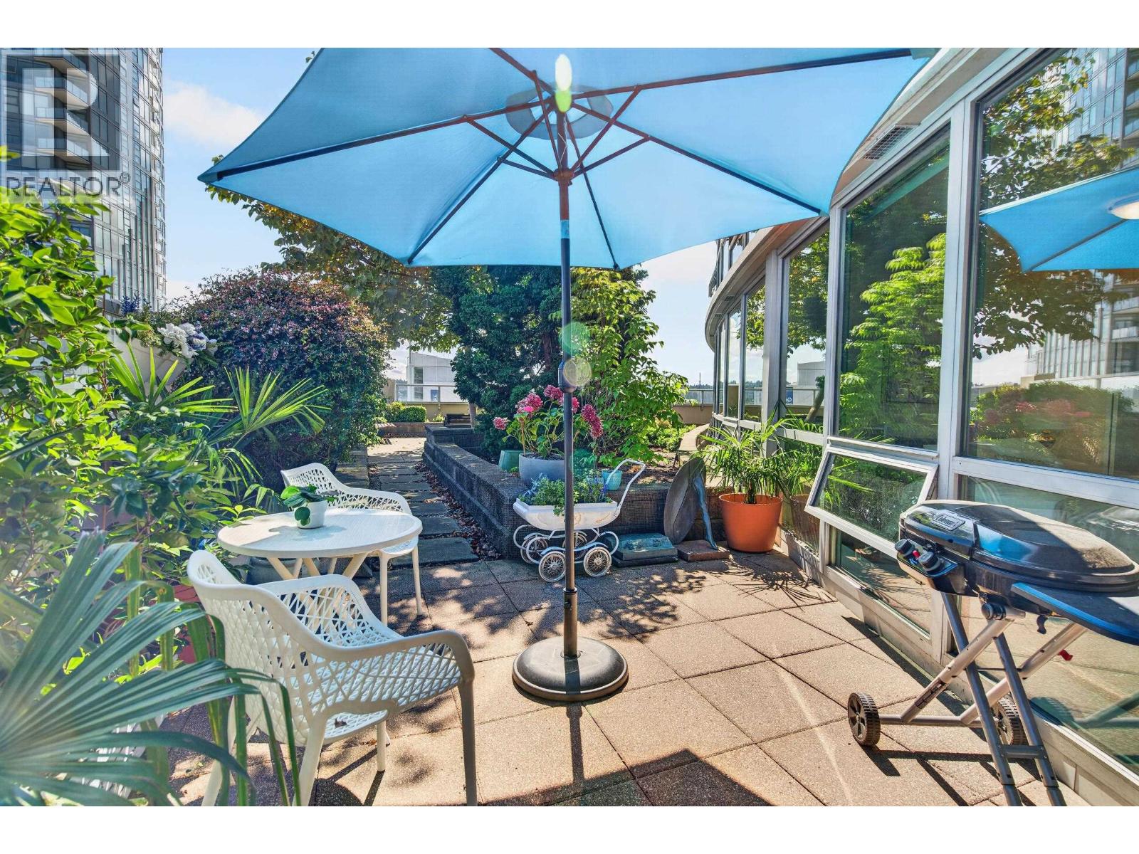 507 14 Begbie Street, New Westminster, British Columbia  V3M 0C4 - Photo 2 - R3159890