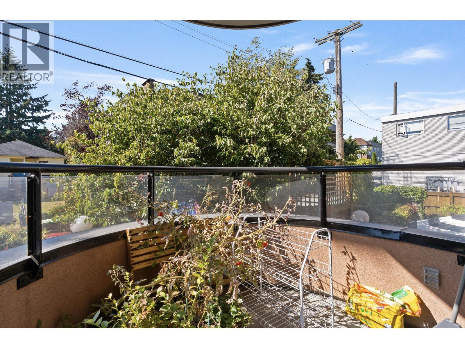 203 988 W 16th Avenue, Vancouver, British Columbia  V5Z 1T2 - Photo 9 - R3159892