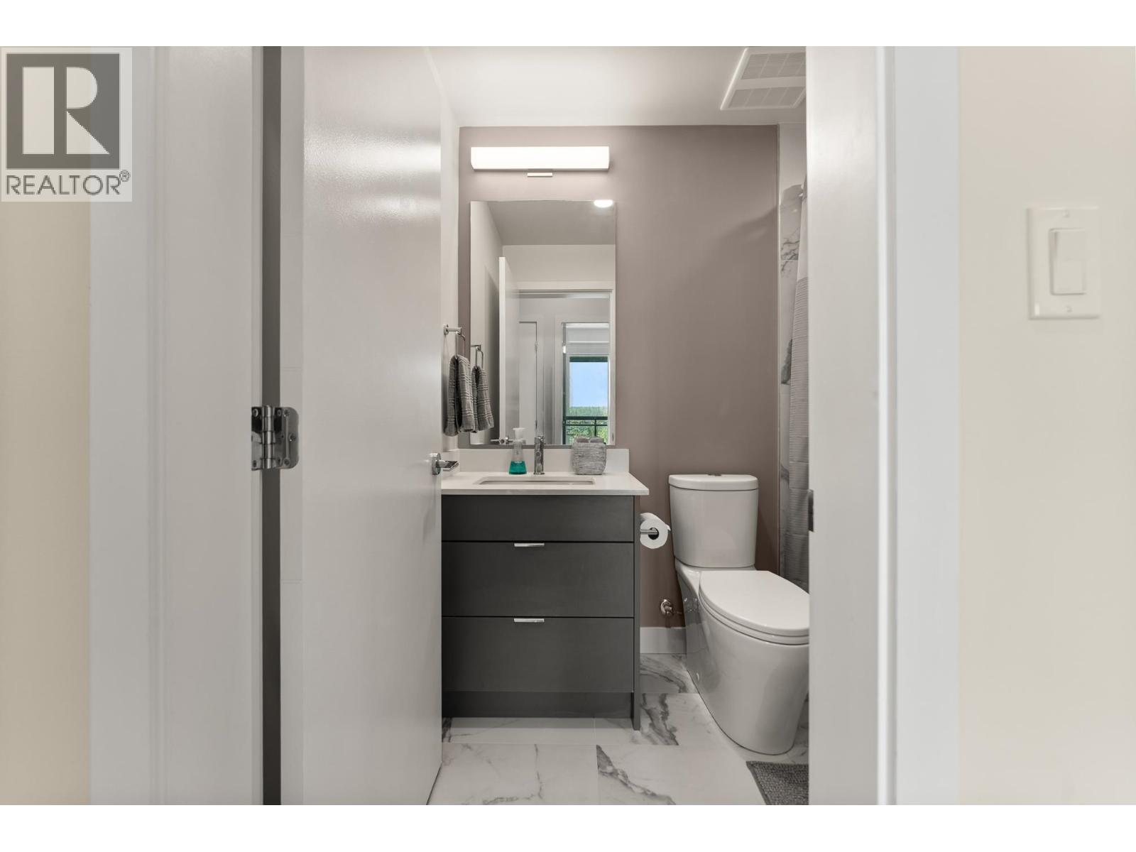 203 1792 Starling Drive, Tsawwassen, British Columbia  V4M 0E4 - Photo 13 - R3159895