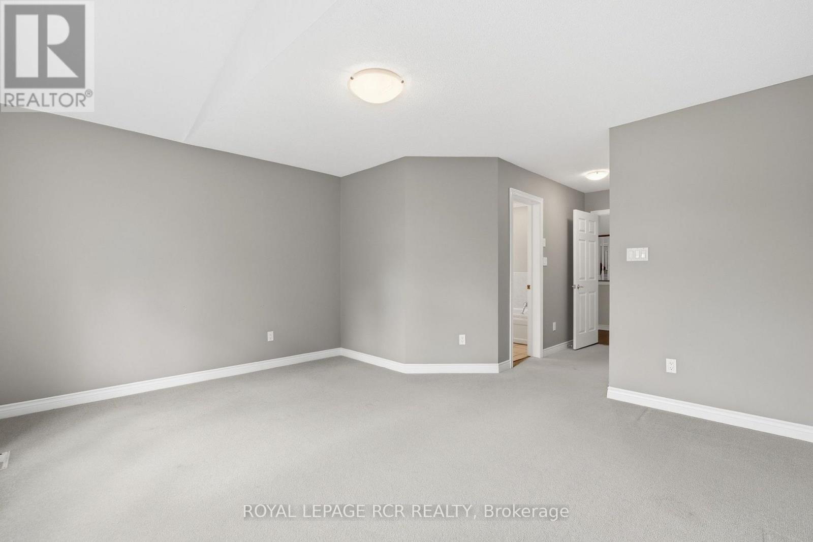 46 Sunset Boulevard, New Tecumseth, Ontario L9R 1Z5 - Photo 20 - N13696678