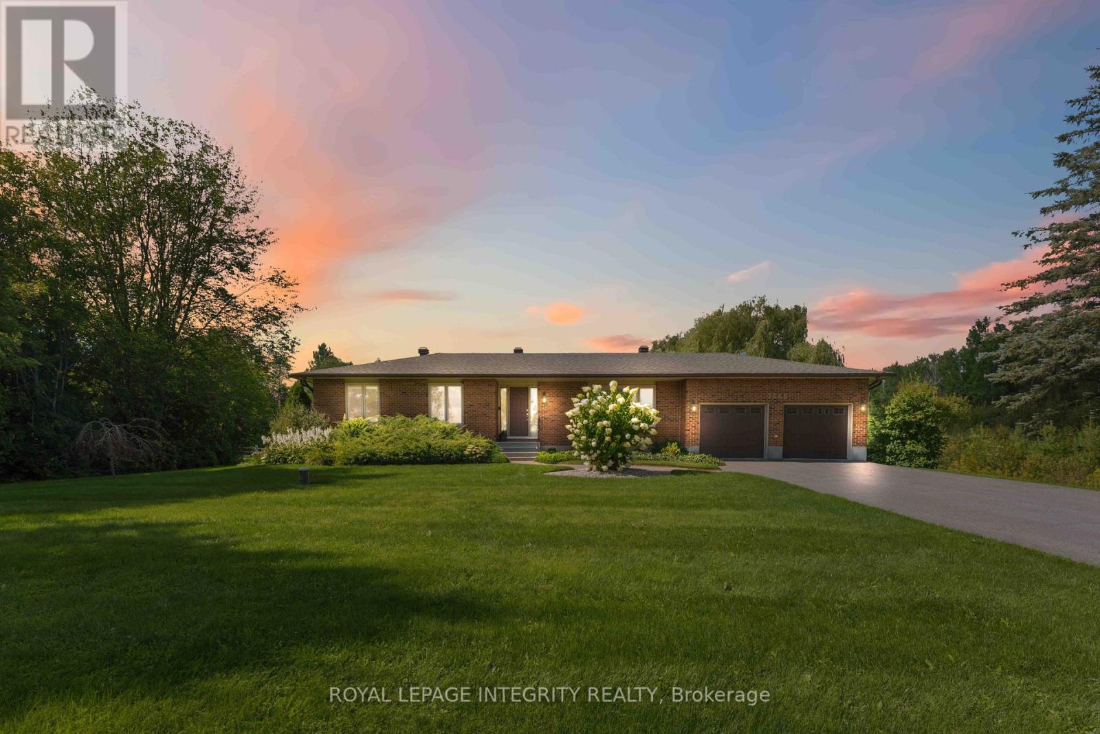 7365 BLEEKS ROAD, Ottawa, Ontario