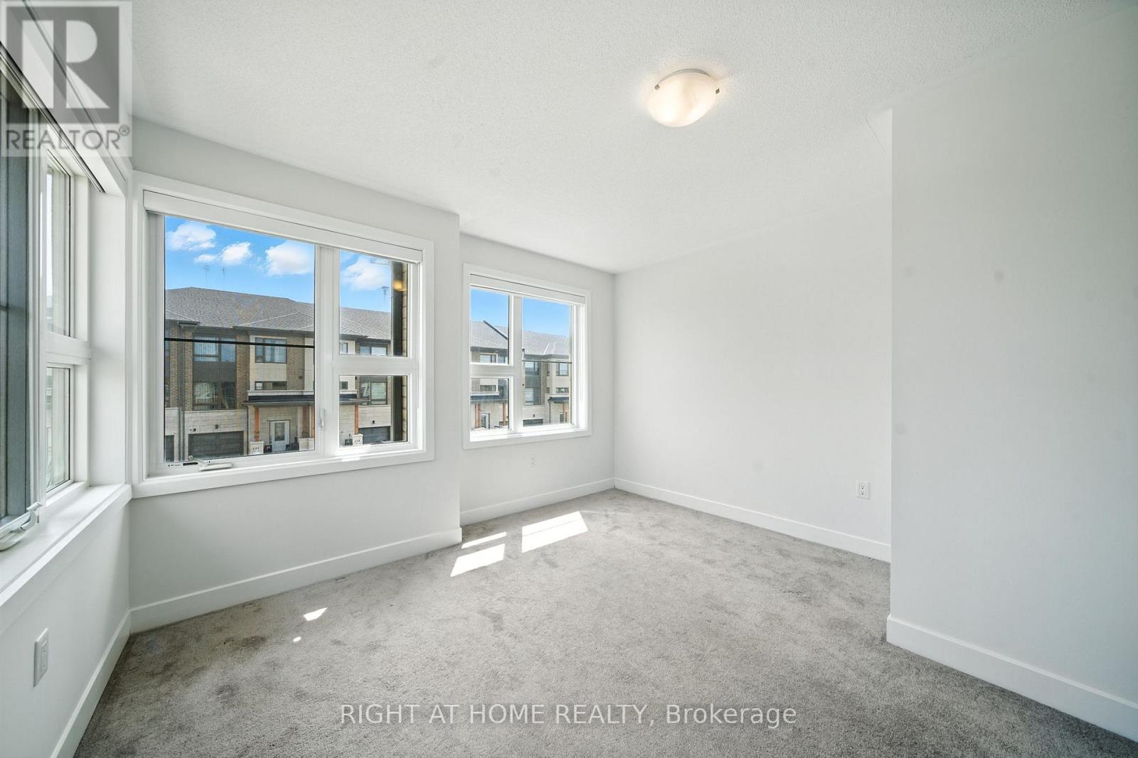 108 Vanier Street, Whitby, Ontario  L1R 0N3 - Photo 14 - E13727726